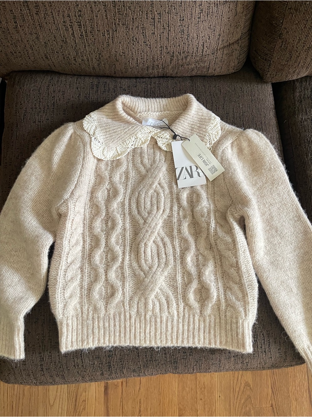Zara Cream Cable-Knit Sweater with Lace Peter Pan Collar